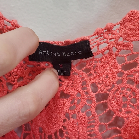 ACTIVE BASIC CORAL SHORT SLEEVE STRETCHY TOP WITH DETAILED BACK - Picture 3 of 8